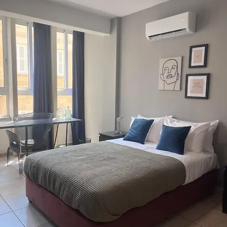 Phaedrus Living Hoopoe Residencies 107 Nicosia